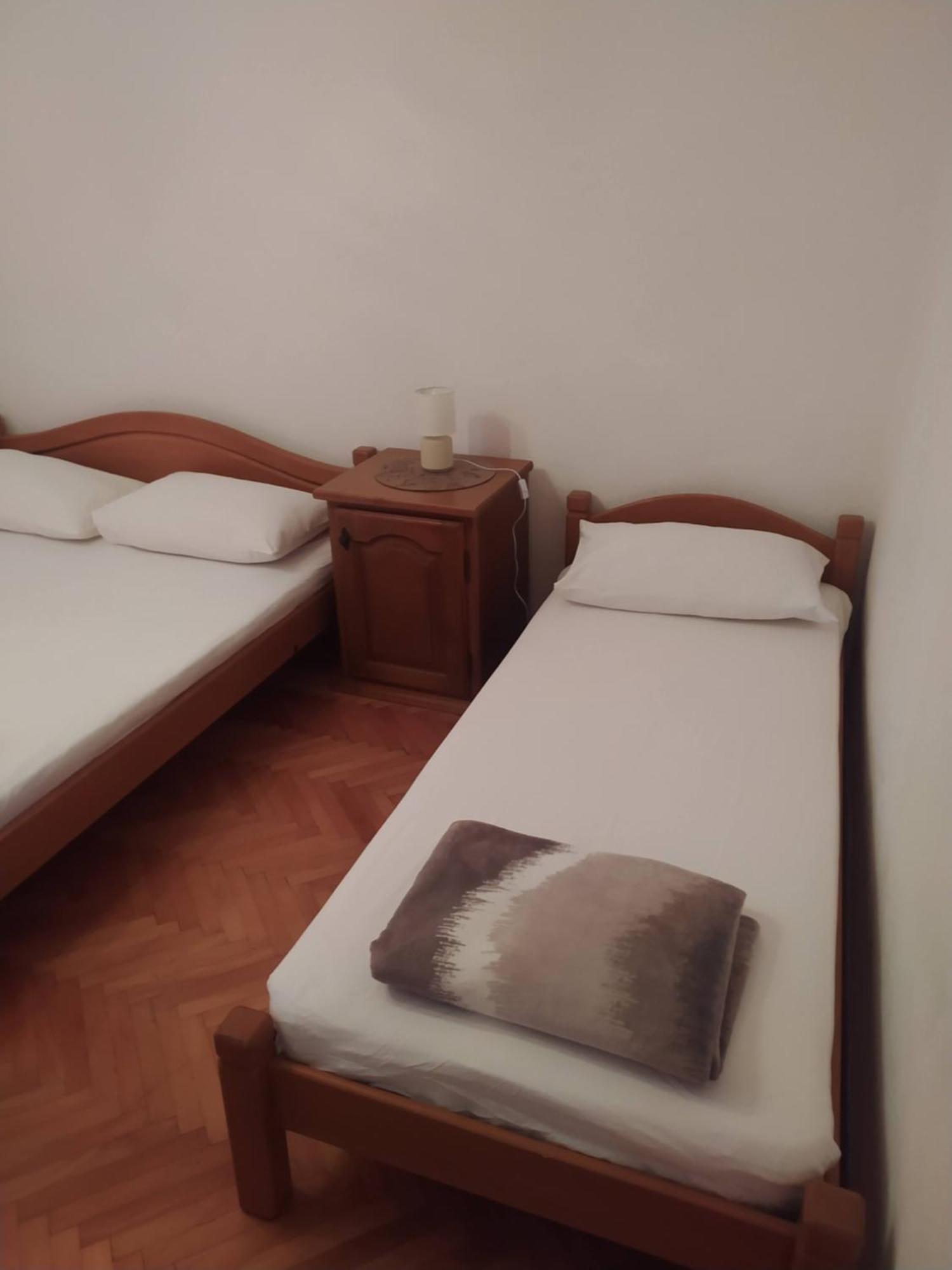 Apartments Ticinovic أوميس المظهر الخارجي الصورة