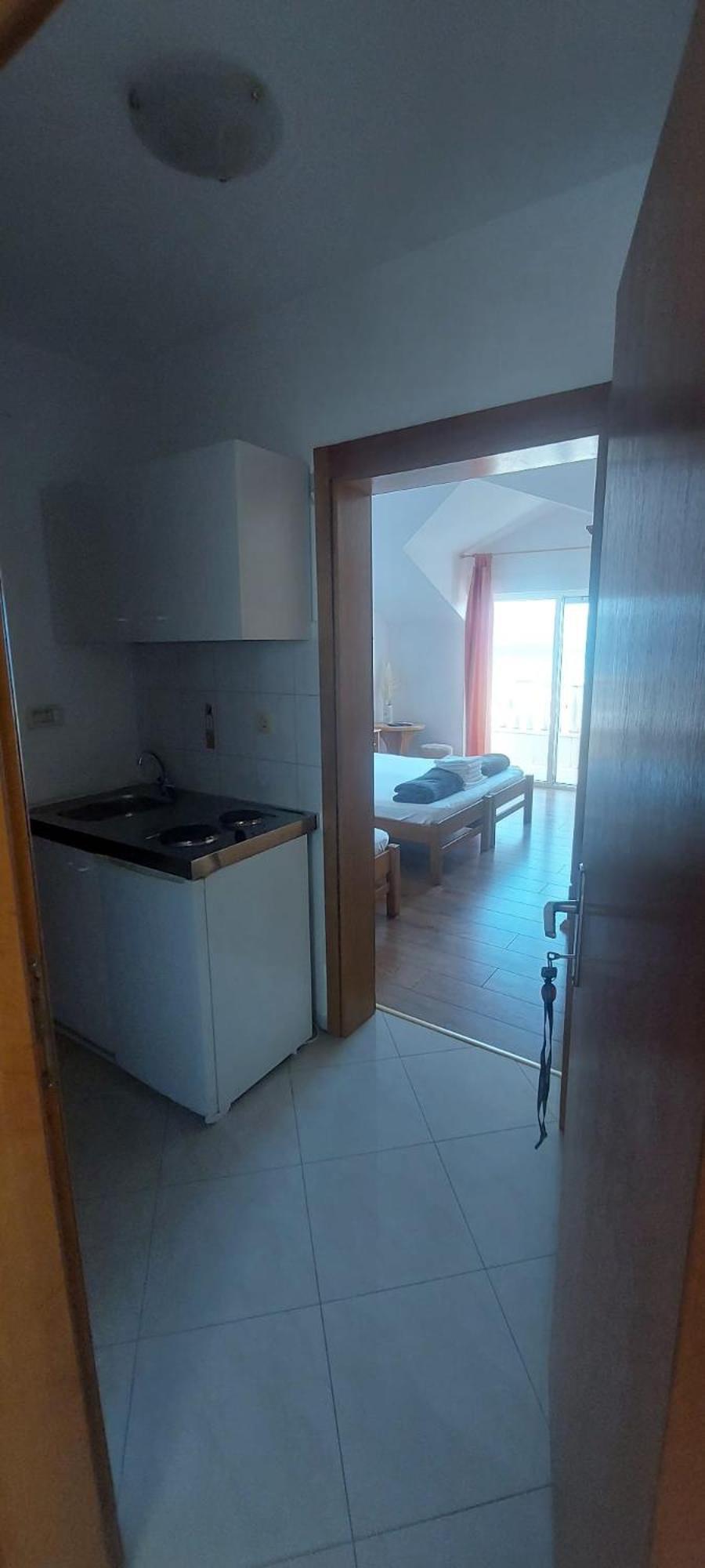 Apartments Ticinovic أوميس المظهر الخارجي الصورة