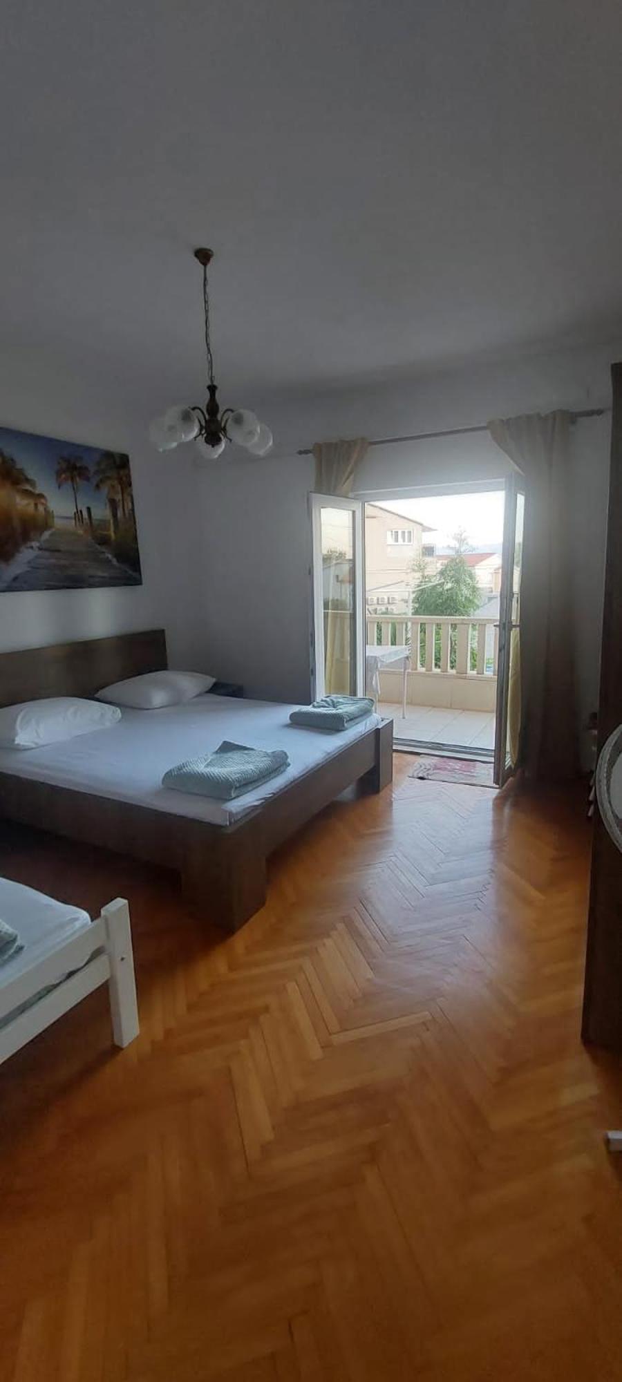 Apartments Ticinovic أوميس المظهر الخارجي الصورة